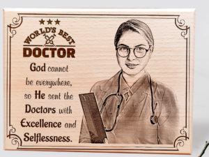 World’s Best Doctor Personalized Engraved Plaque (9 X 12 inches,Wood)