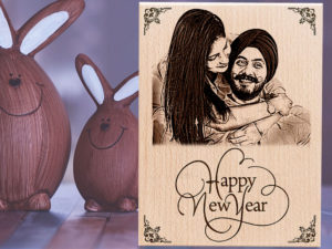 Customized Wooden Photo Plaque New Year Gifts for Couples (8×6 inches, Brown)