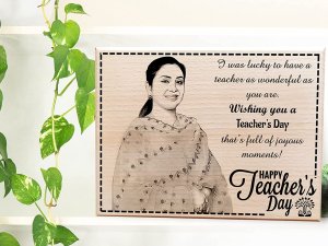 Teachers Day Gift for Mam Customized Engraved Photo Frame on...