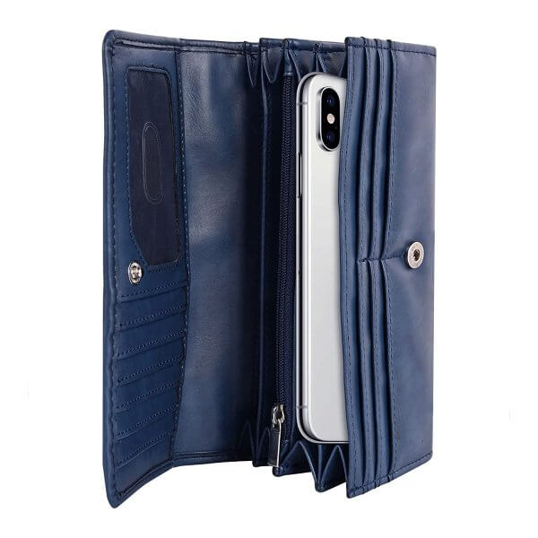 Inside Image OF blue wallet