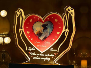 Personalized 3D Illusion Hand Holding Heart Photo LED Lamp