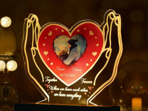 Personalized 3D Illusion Hand Holding Heart Photo LED Lamp