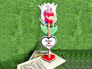 Beautiful Customized Wooden Photo Rose with Couple Name