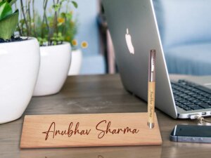 Customized Engraved Wooden Pen Stand for Teachers