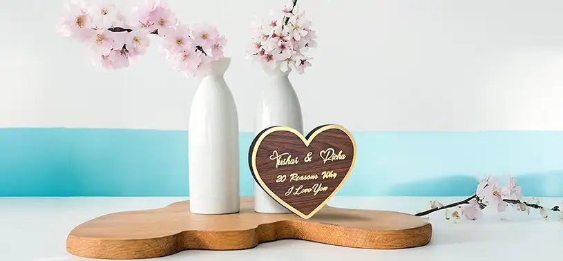 puzzle set box of 20 wooden pieces